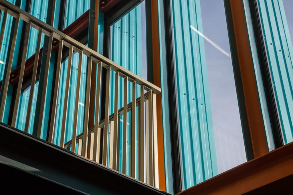 Project Showrooms N3 / De Siún Architects