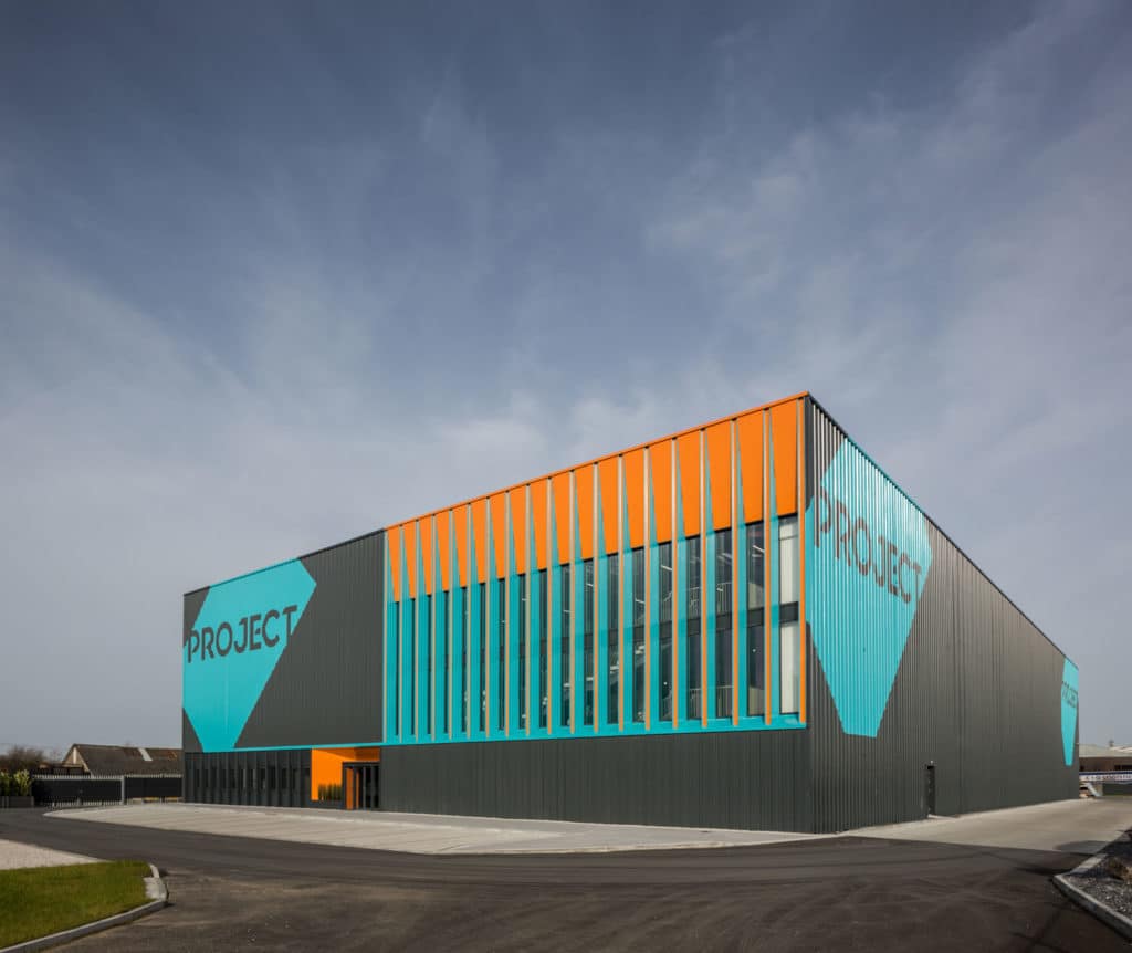 Project Showrooms N3 / De Siún Architects