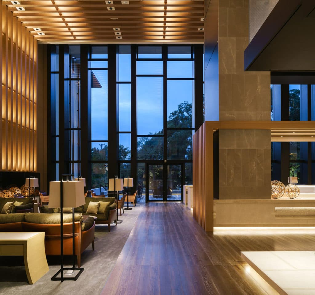 Four Seasons Hotel Kyoto " Brasserie " / Kokaistudios