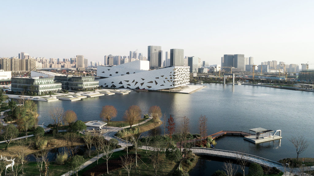Hangzhou Yuhang Opera / Henning Larsen