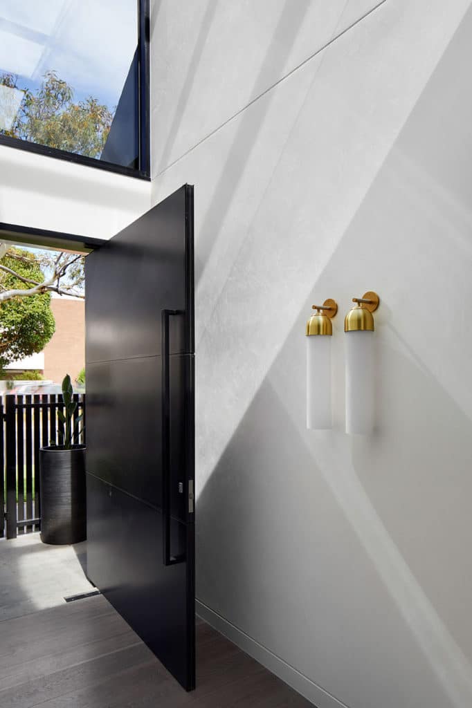 Entrance, Verge House by Finnis Architects
