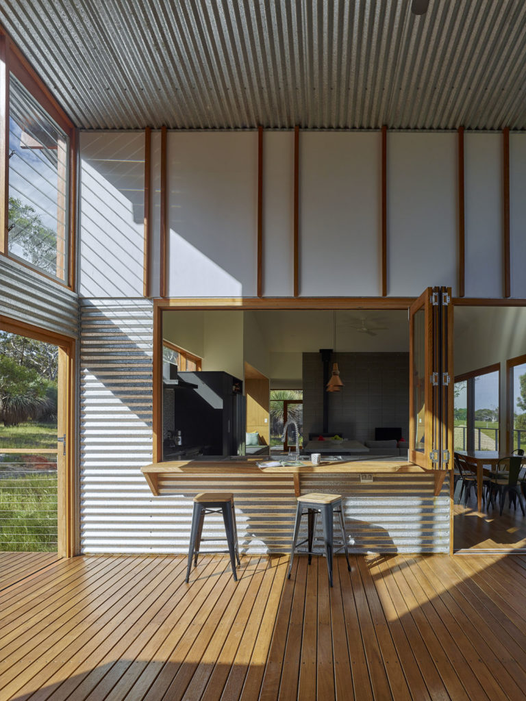 Waitpinga Retreat by Mountford Williamson Architecture