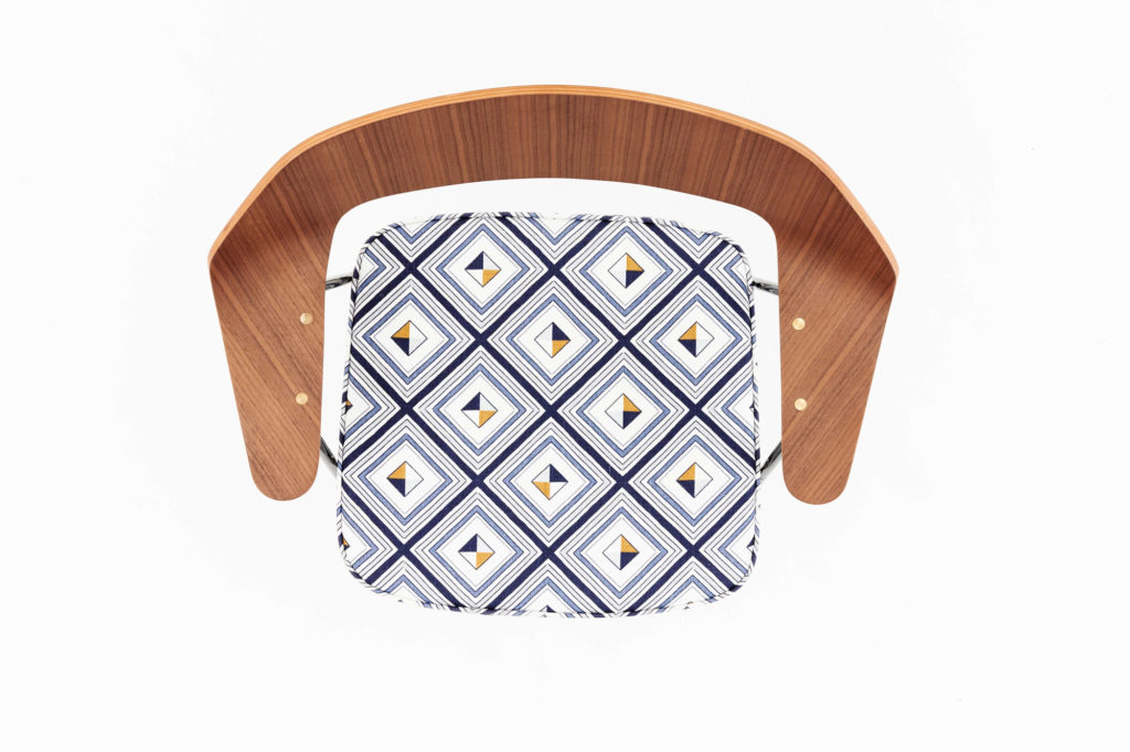 15 designers customise 675 Chair