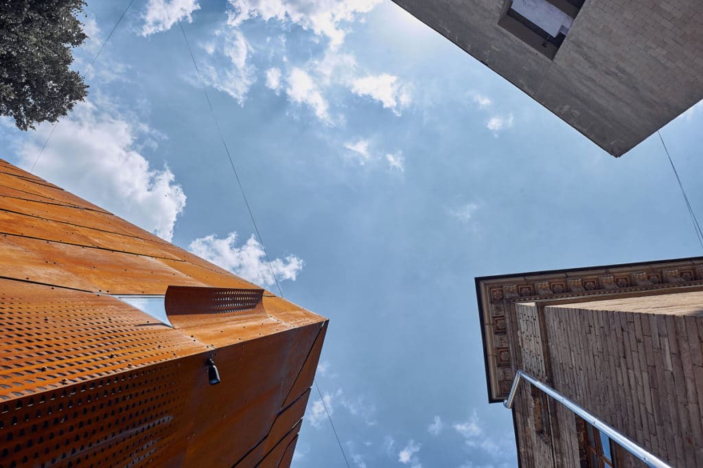 ARTCOR Creative Center by Maxim Calujac