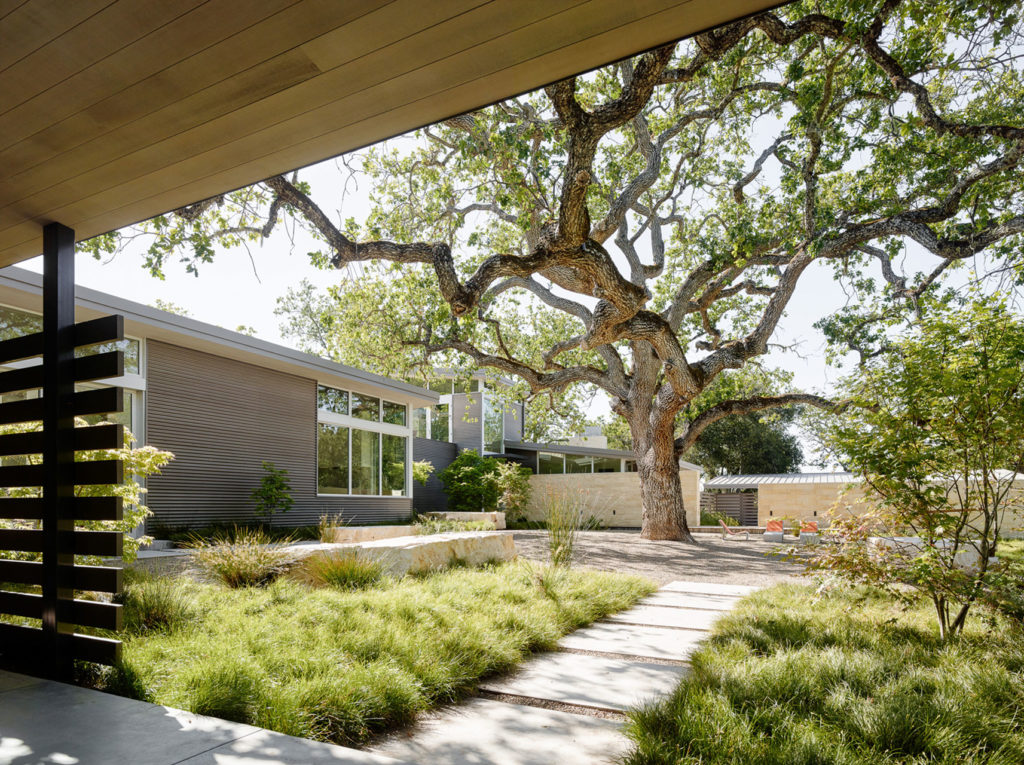 Ranch O|H by Feldman Architecture