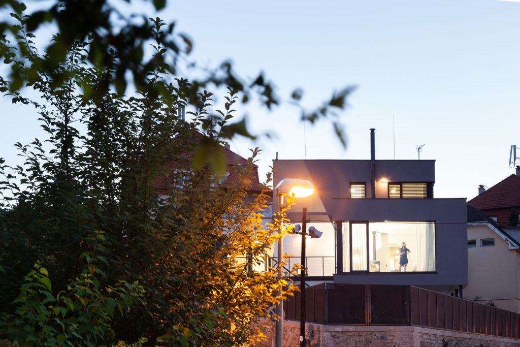 House on the slope by boq architekti