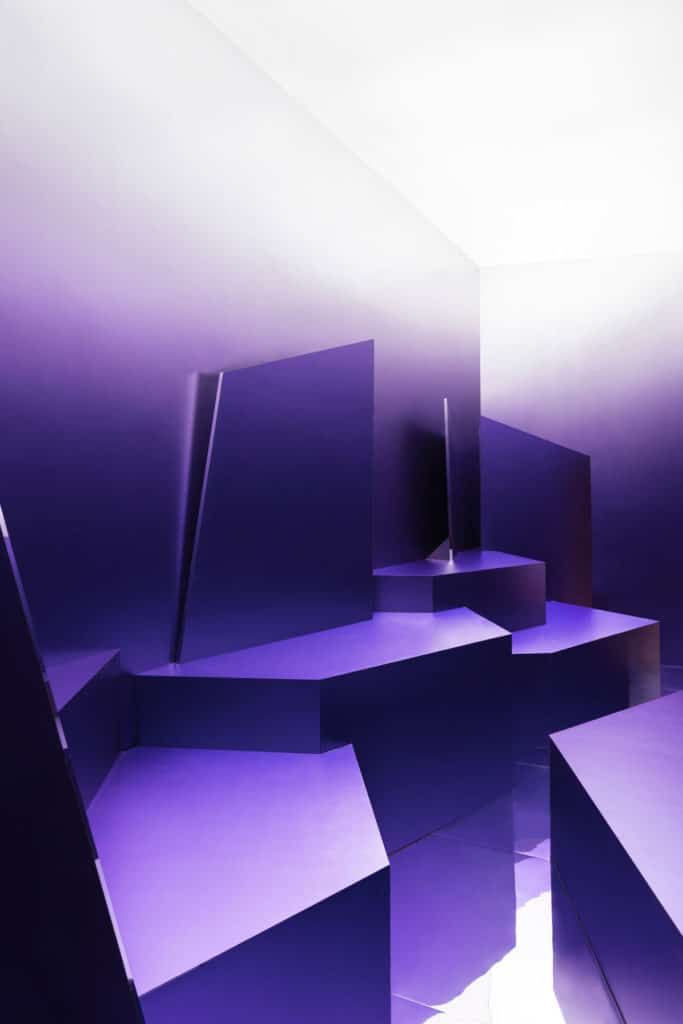 Skychrome Pavilion by Maxim Kashin Architects