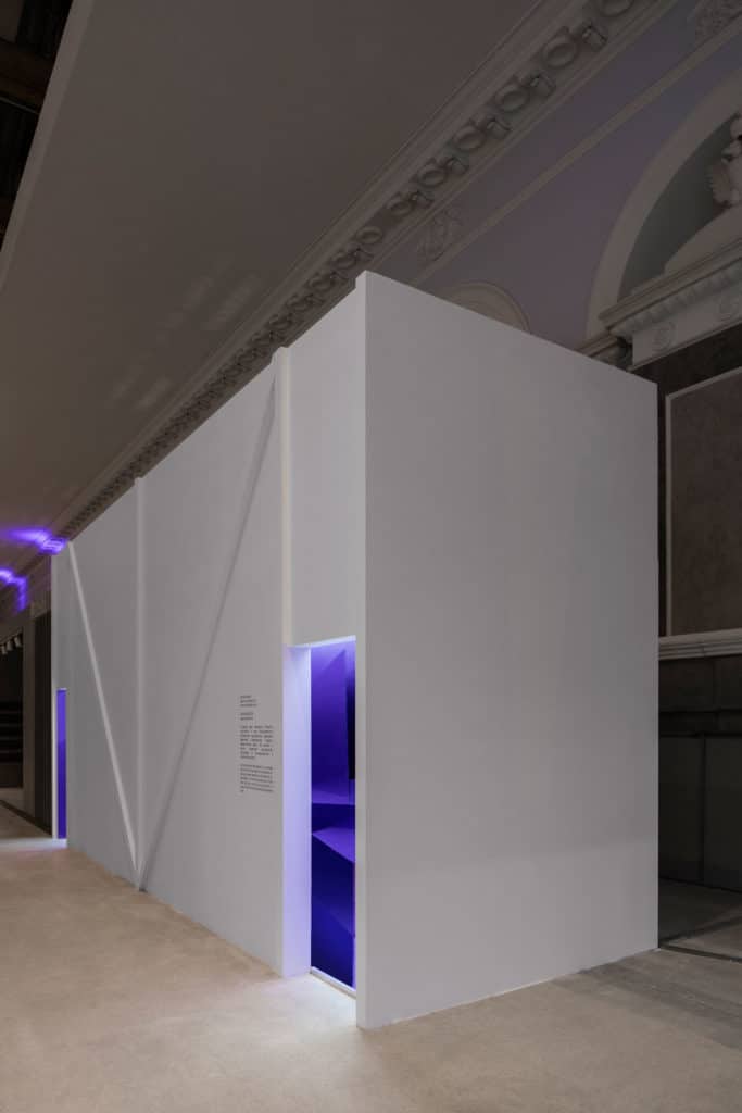 Skychrome Pavilion by Maxim Kashin Architects