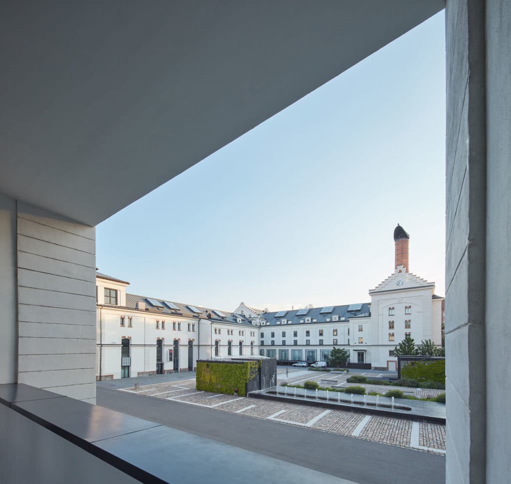 Loft by CMC architects