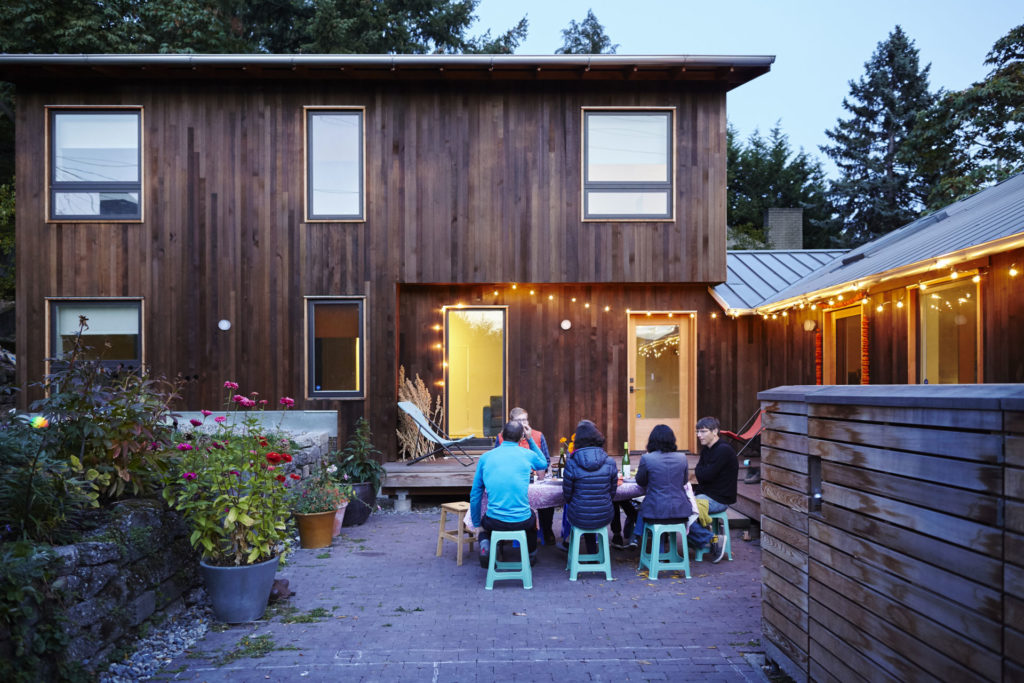 Central Area Home by Fivedot