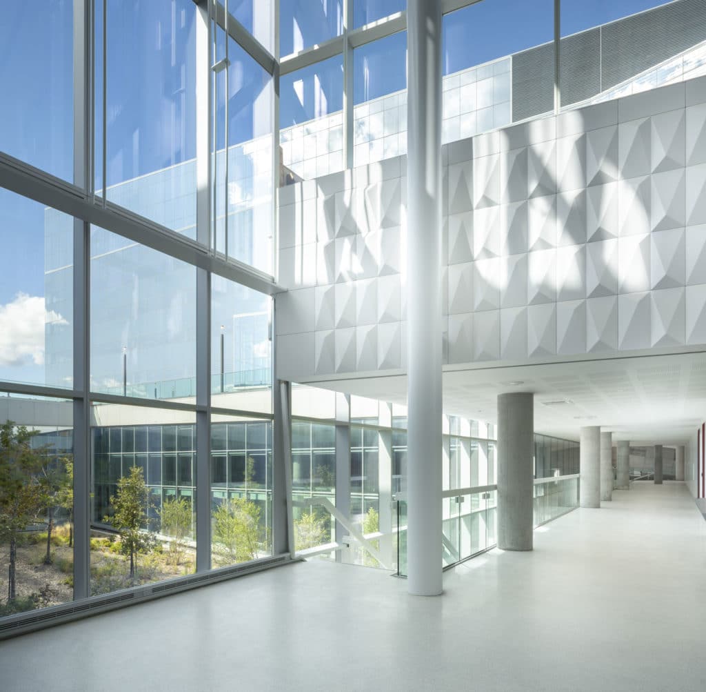 Sciences Complex at the MIL Campus of the Université de Montréal, a transformative social project