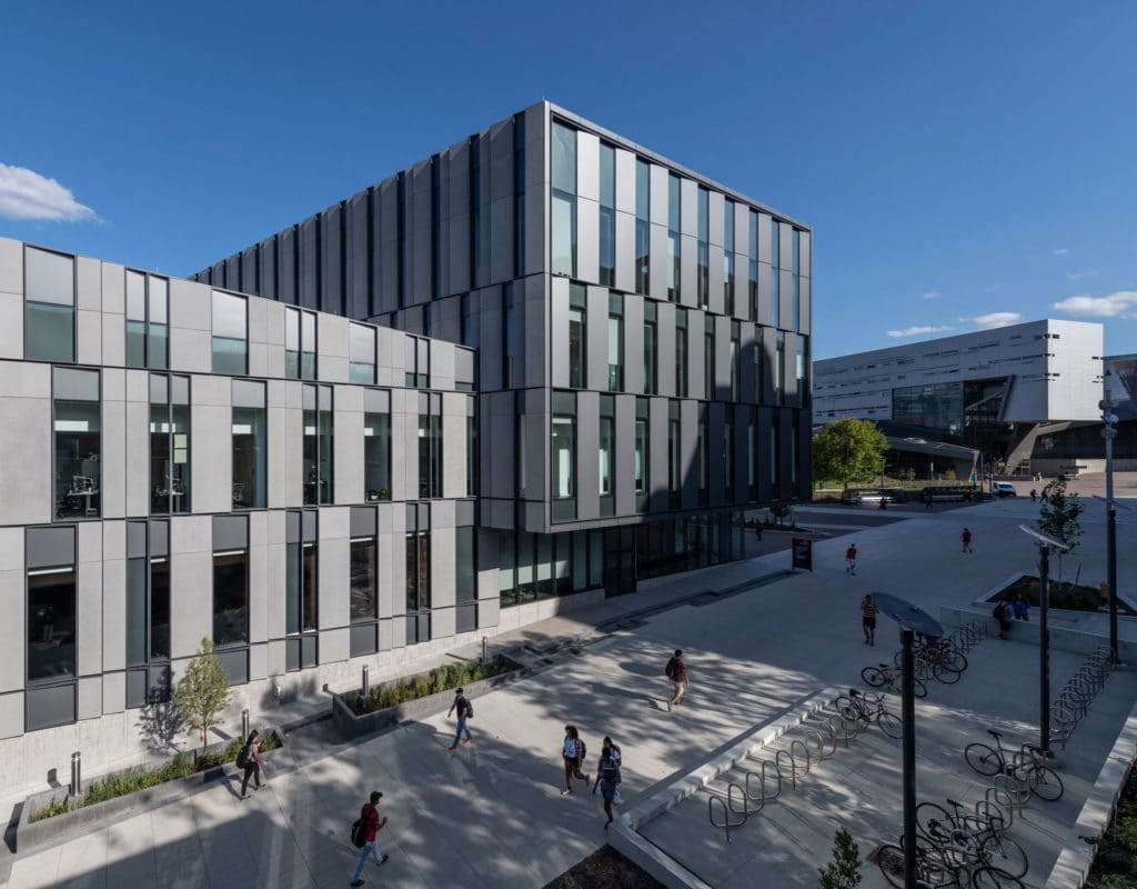University of Cincinnati’s Business School by Henning Larsen
