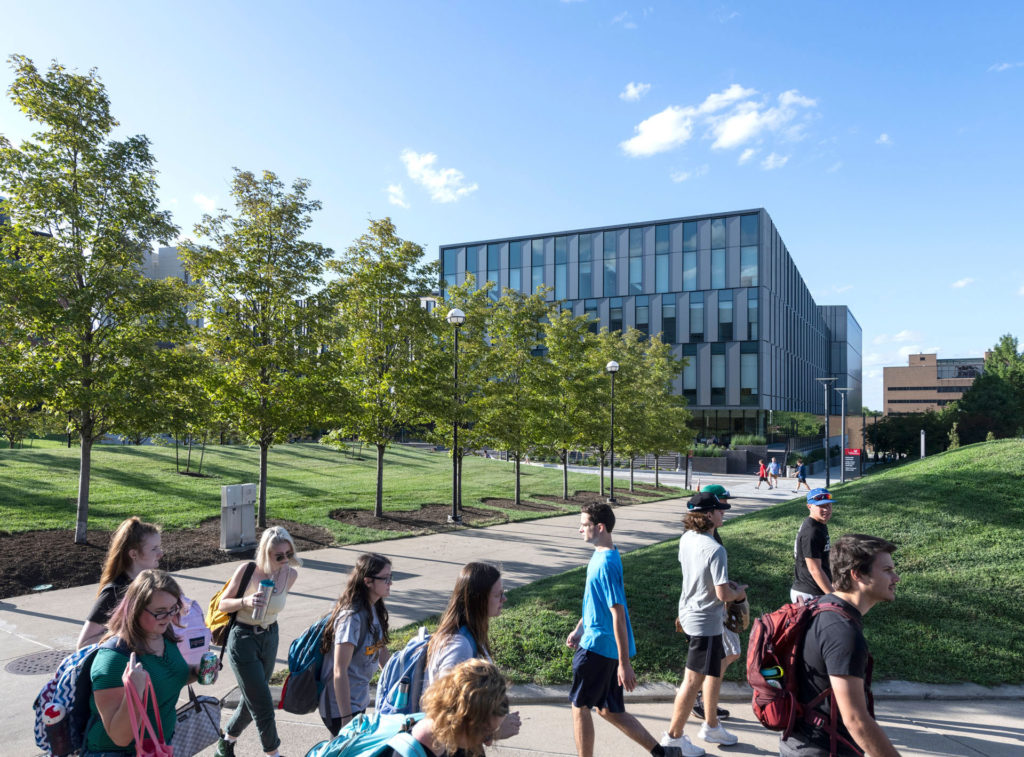 University of Cincinnati’s Business School by Henning Larsen