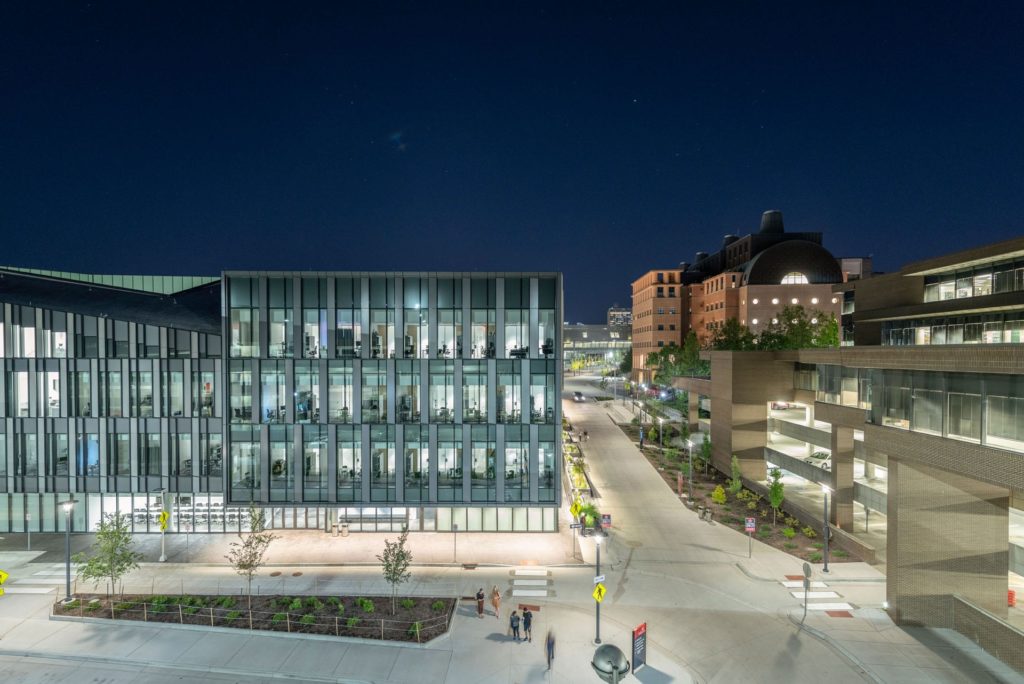 University of Cincinnati’s Business School by Henning Larsen