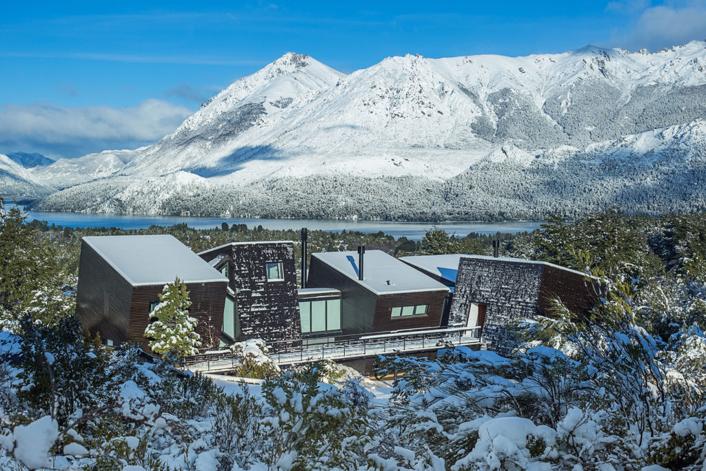 MD House by Alric Galindez Arquitectos