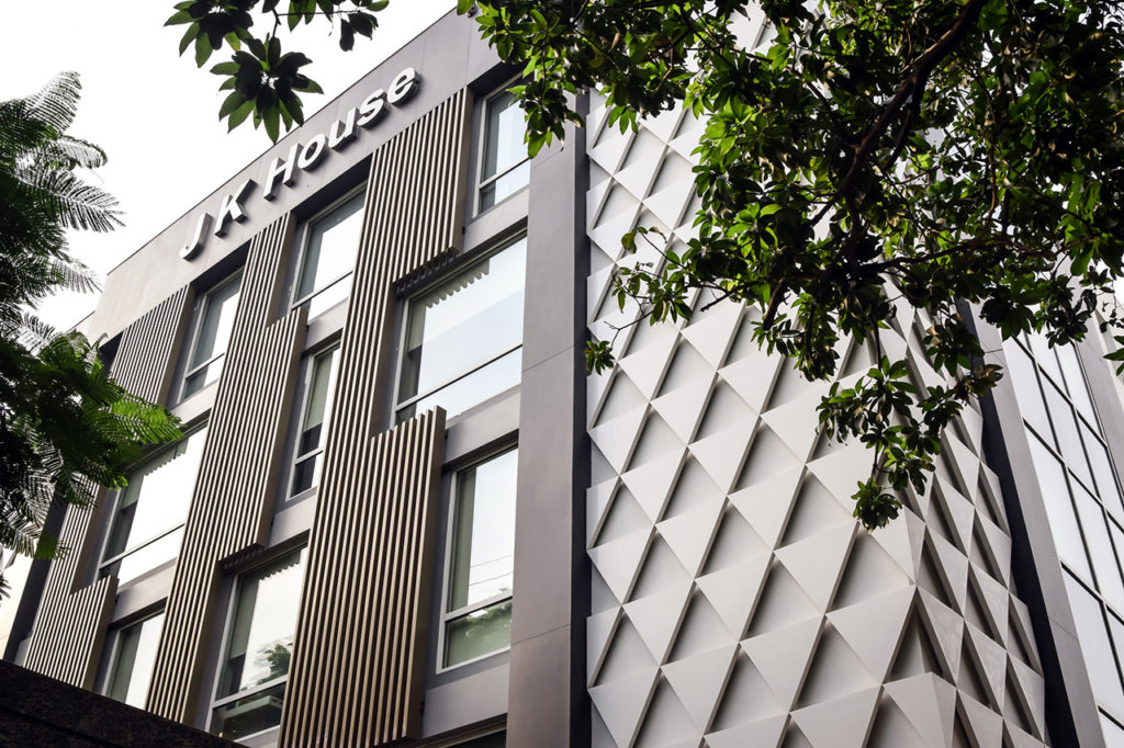 Aakash Corporate Office by Conarch Architects