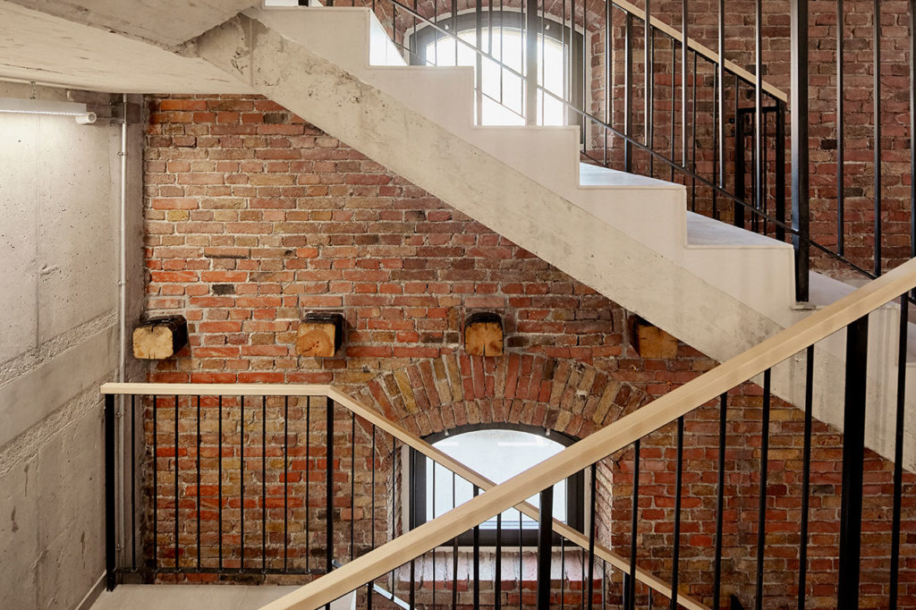 Forced pause: restoration of a 19th century mill