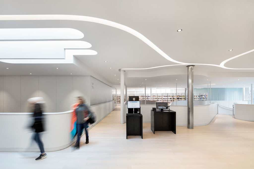 Drummondville Public Library by Chevalier Morales Architectes