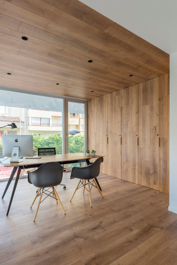 Gabinete Veintiuno by Pablo Muñoz Payá Arquitectos