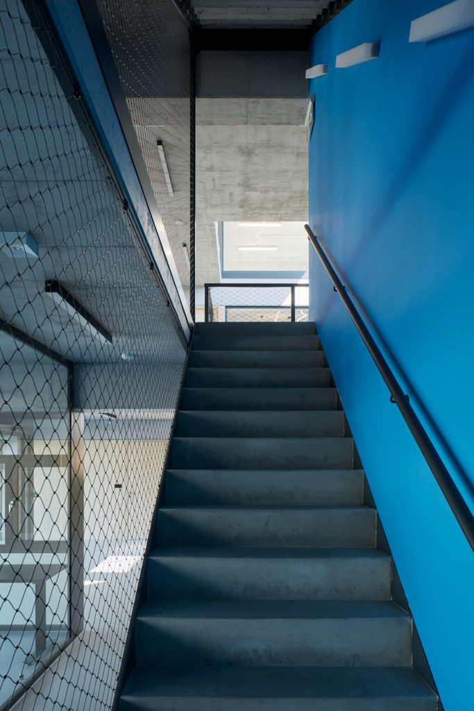 Pilana Karbid Company by ellement architects