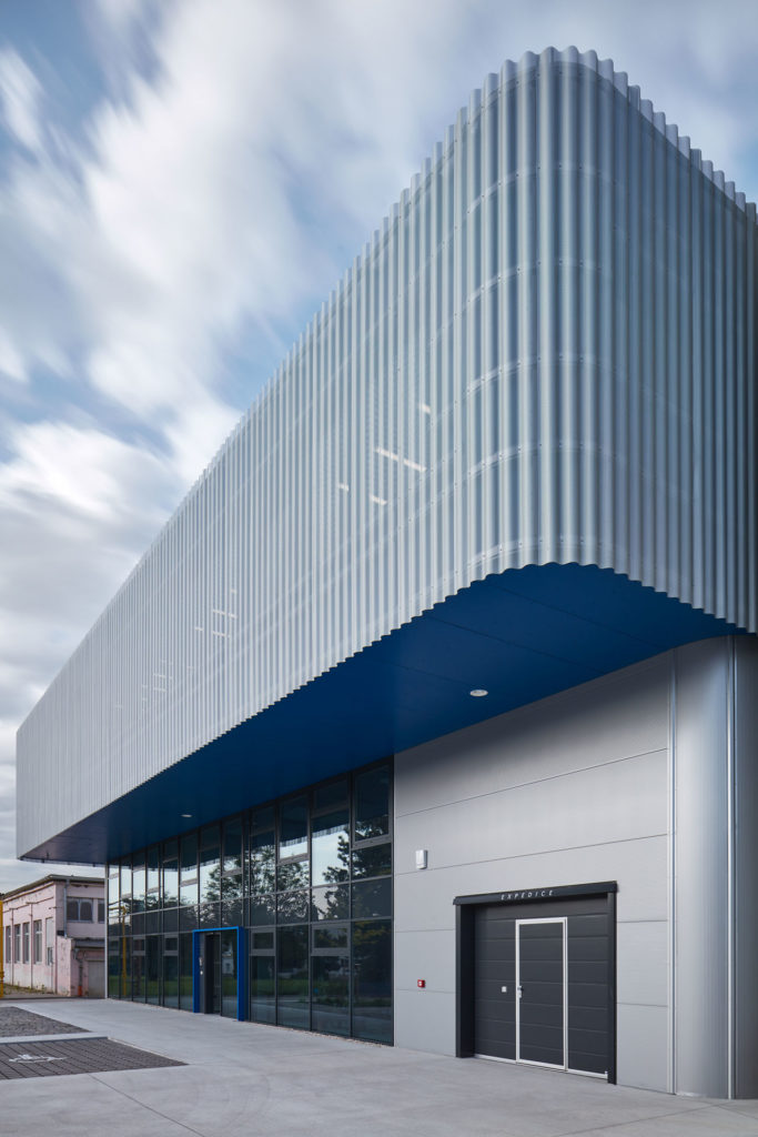 Pilana Karbid Company by ellement architects