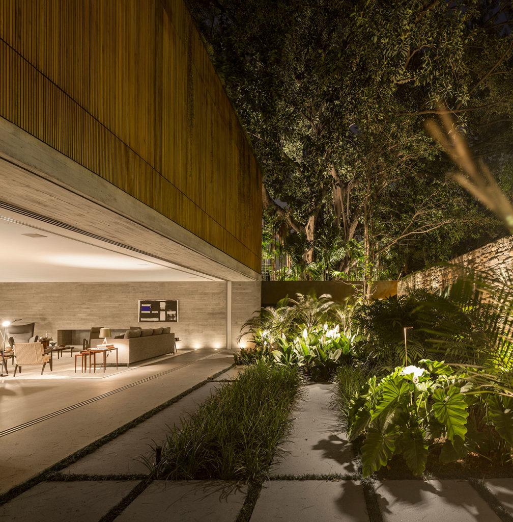 3V House by studio mk27