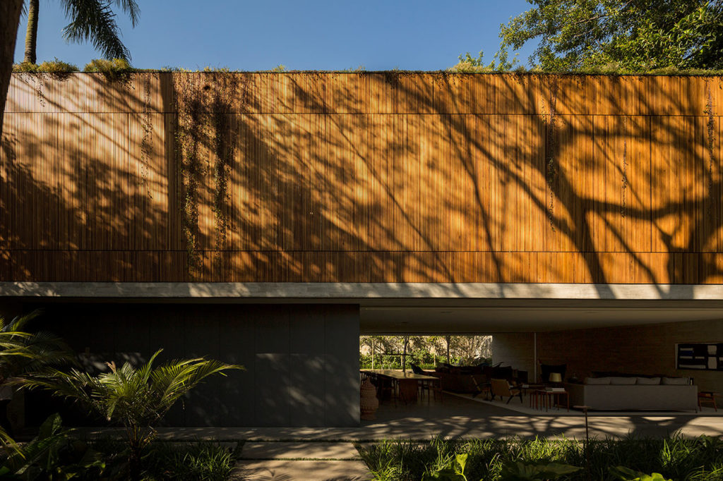 3V House by studio mk27