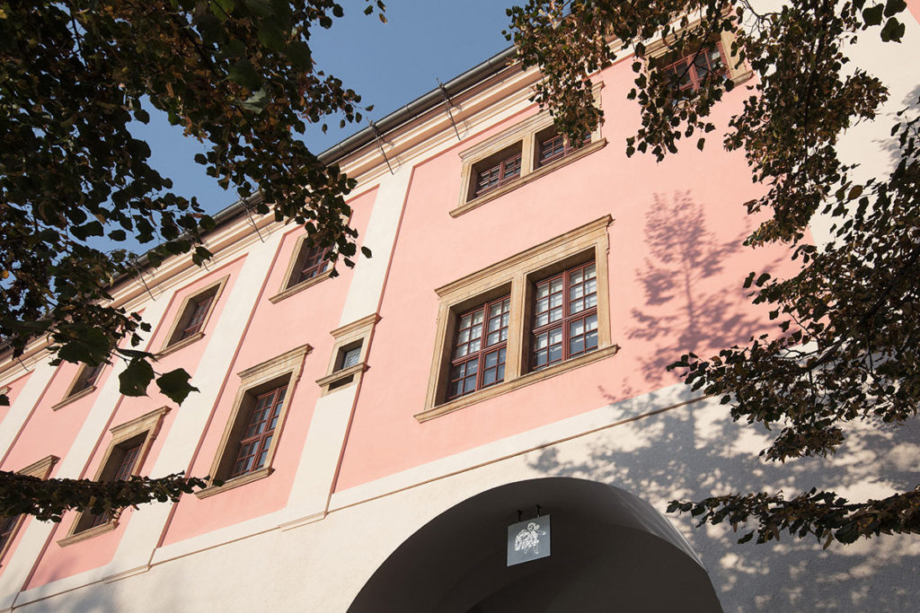 Cafe Konvikt by Denisa Strmiskova Studio