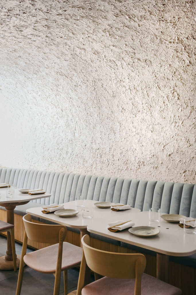 Sara Restaurant by Odami Architects