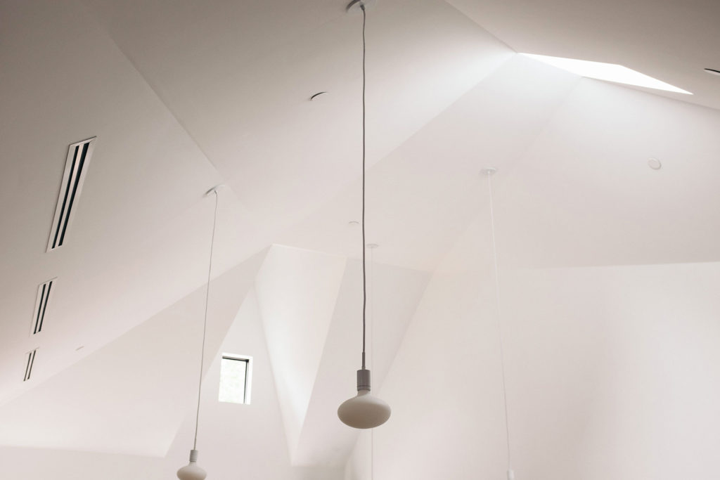 Sara Restaurant by Odami Architects