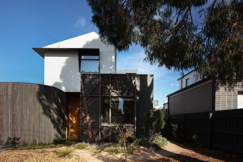 Hampton House by Habitech Systems