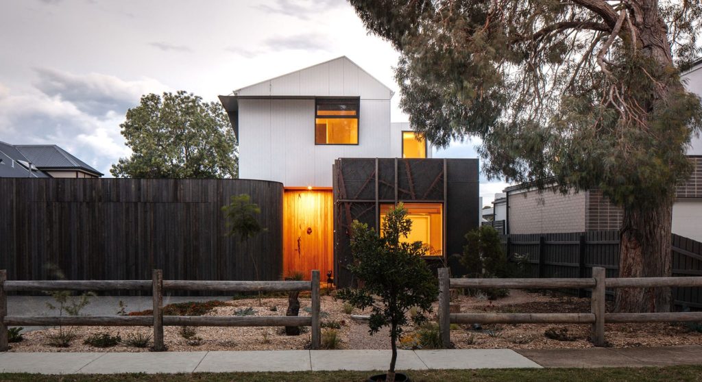 Hampton House by Habitech Systems