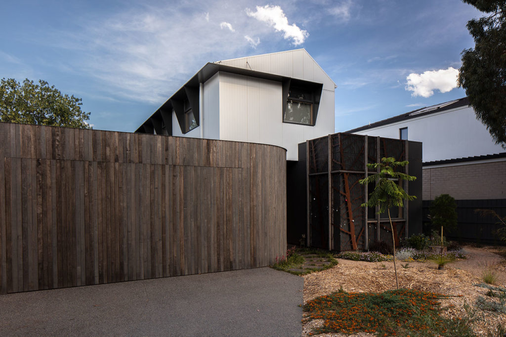 Hampton House by Habitech Systems