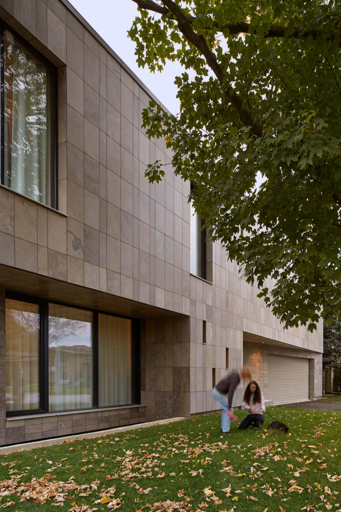 Leacroft House by Paul Raff Studio