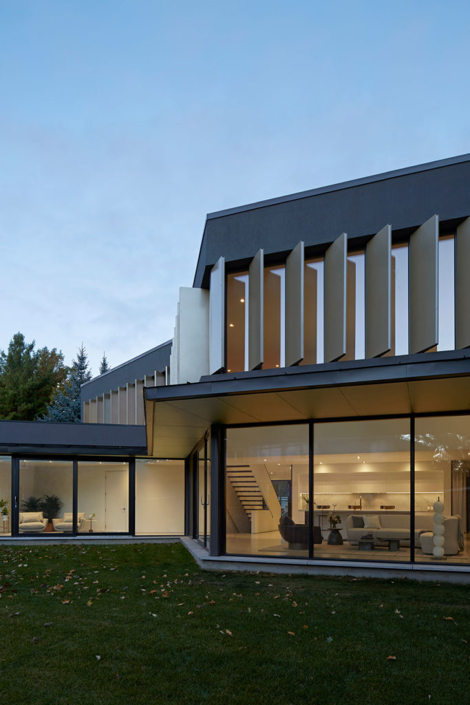 Leacroft House by Paul Raff Studio