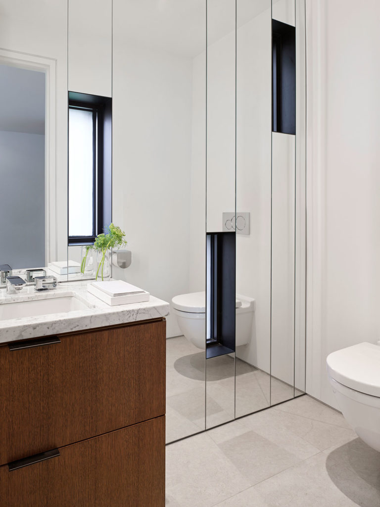 Leacroft House by Paul Raff Studio