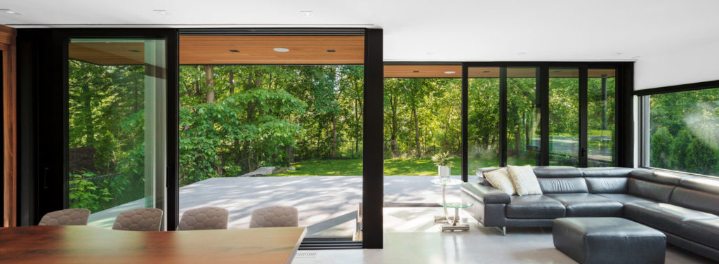 Meadowcrest house by Dewson Architects