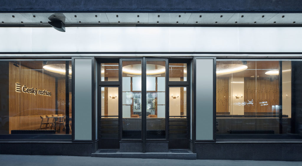 Radiocafé by CMC Architects