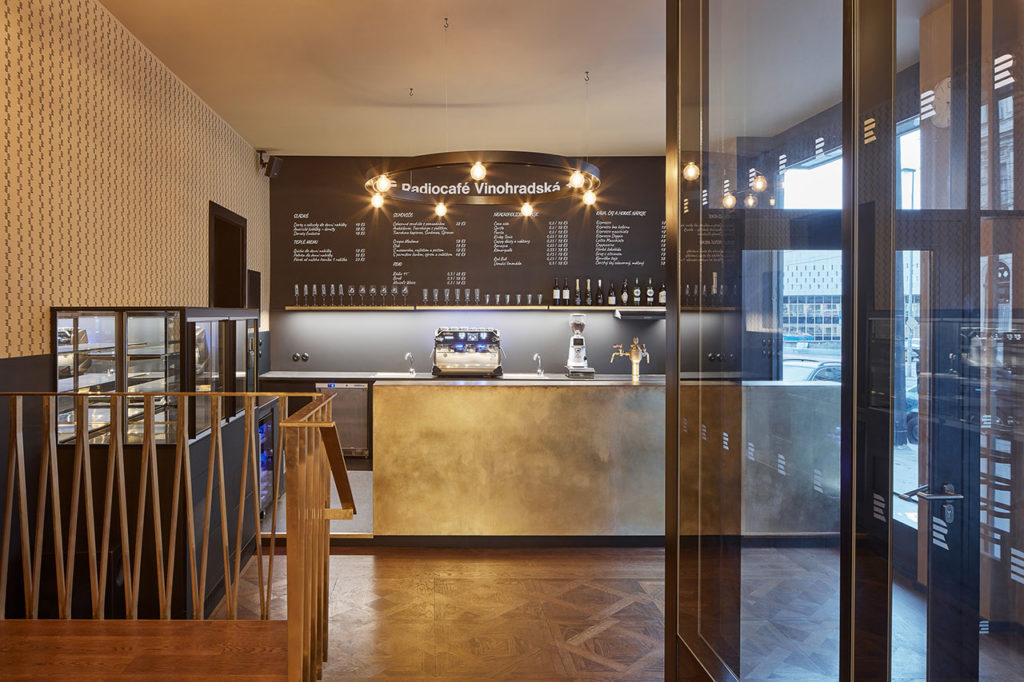 Radiocafé by CMC Architects