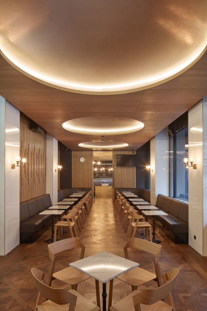 Radiocafé by CMC Architects