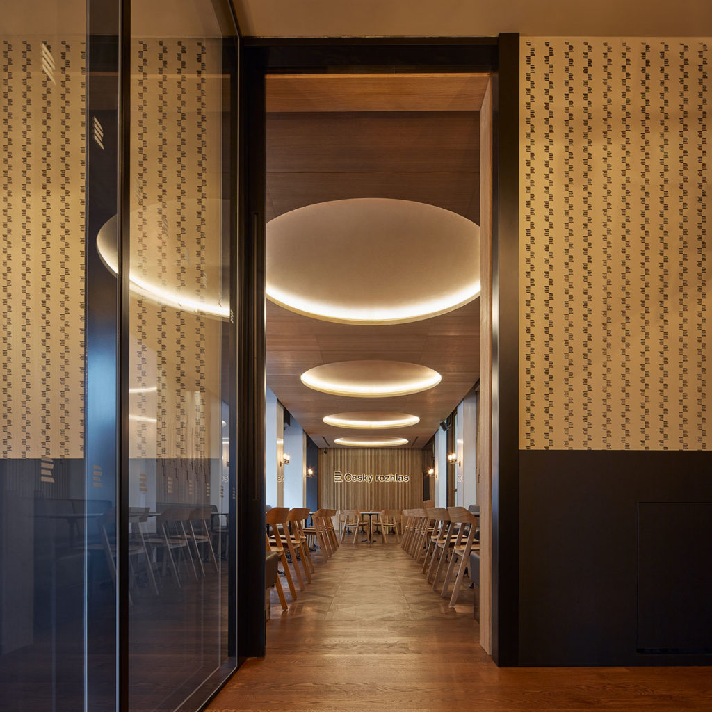 Radiocafé by CMC Architects