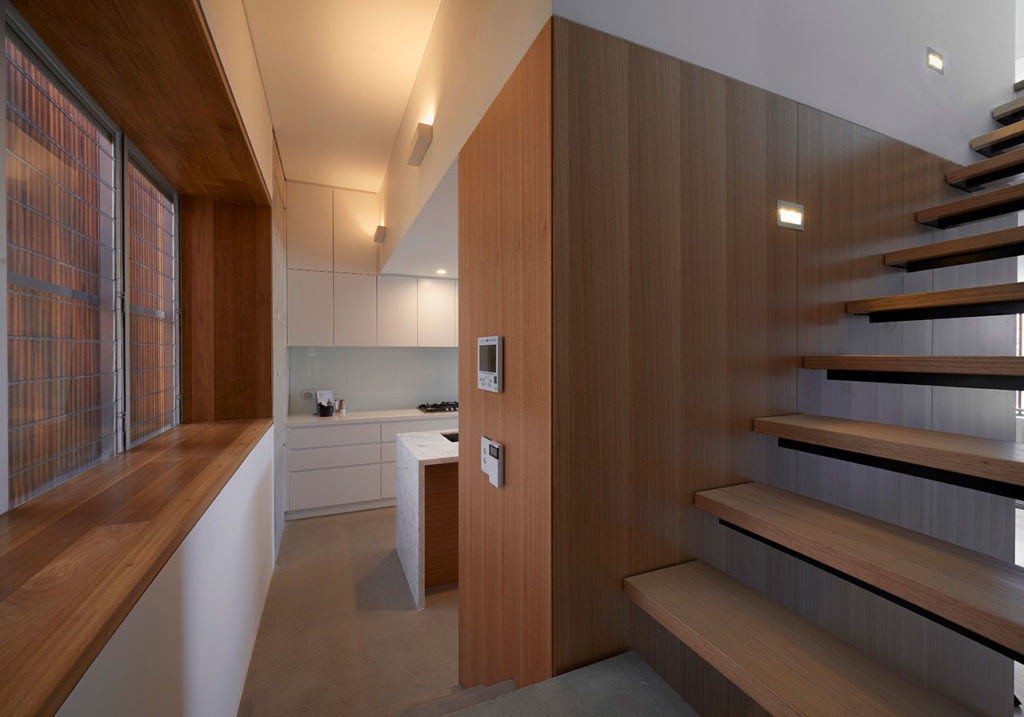 Tamarama Townhouses by David Mitchell Architects and Chapman Architecture