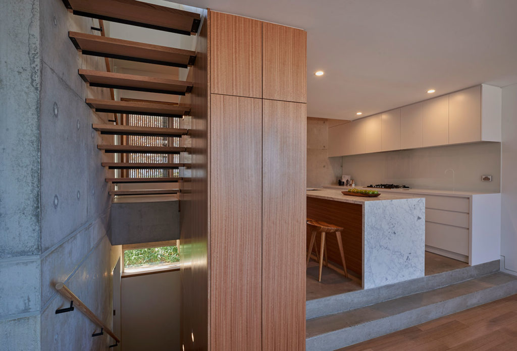 Tamarama Townhouses by David Mitchell Architects and Chapman Architecture