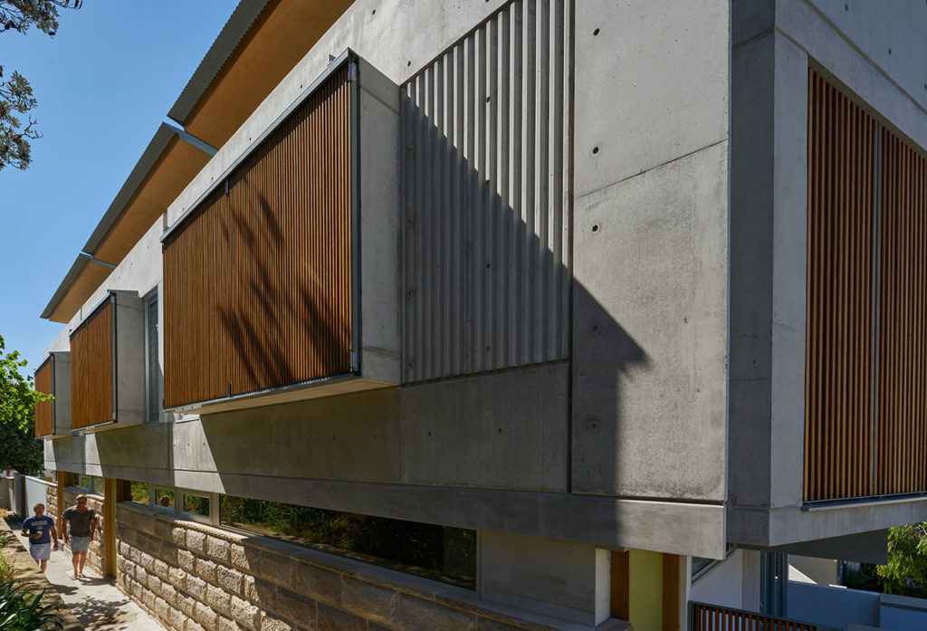 Tamarama Townhouses by David Mitchell Architects and Chapman Architecture