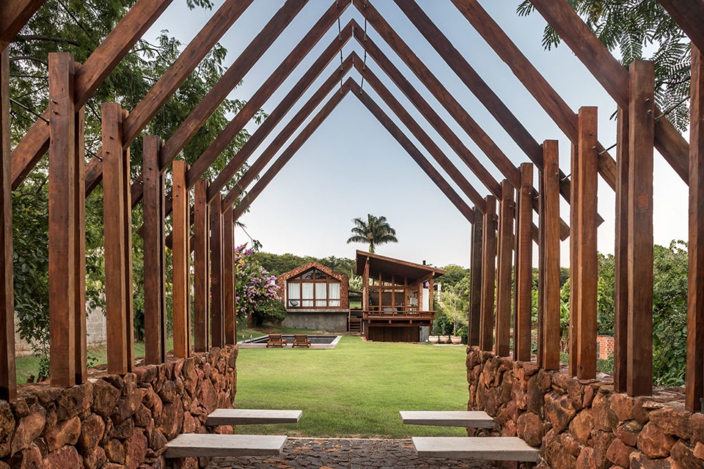 Lake House by Solo Arquitetos