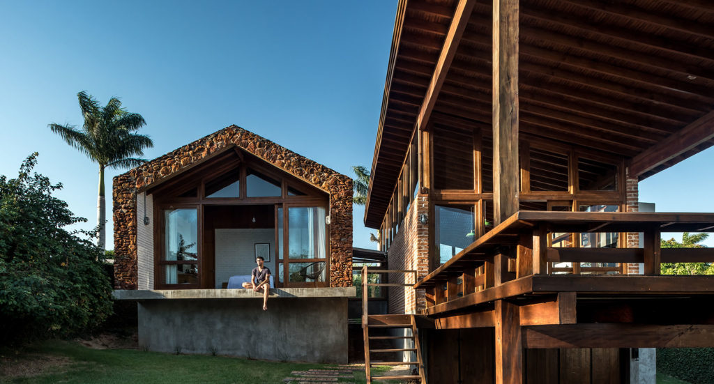 Lake House by Solo Arquitetos