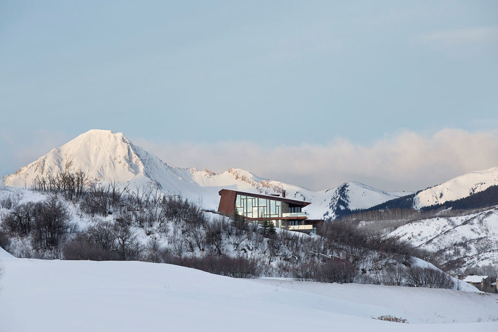 Owl Creek Residence by skylab