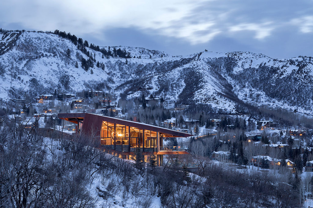 Owl Creek Residence by skylab