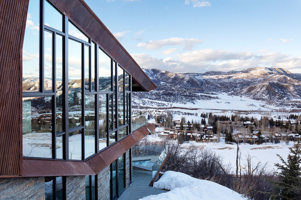 Owl Creek Residence by skylab