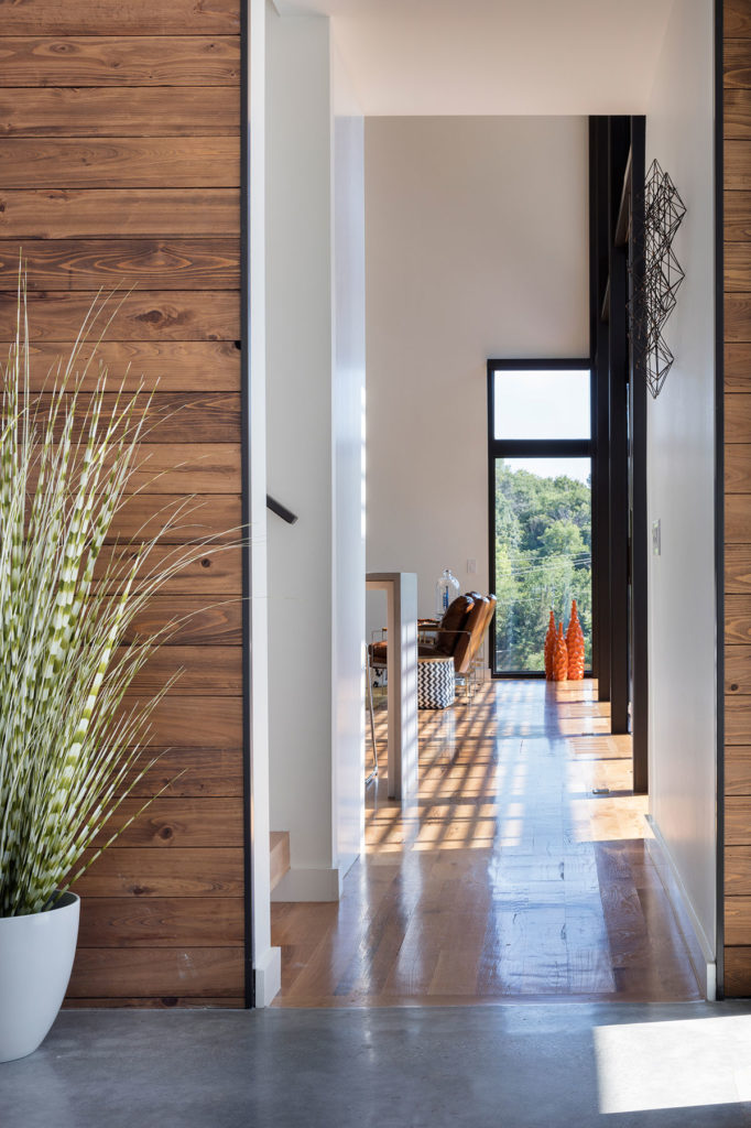 Modern Lodge by KEM STUDIO
